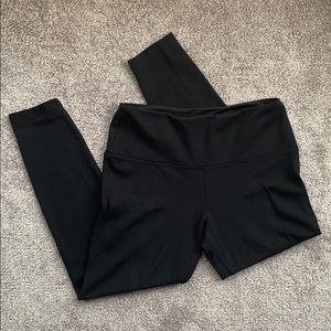 Lysse Signature Center Seam Ponte Knit Legging SzM